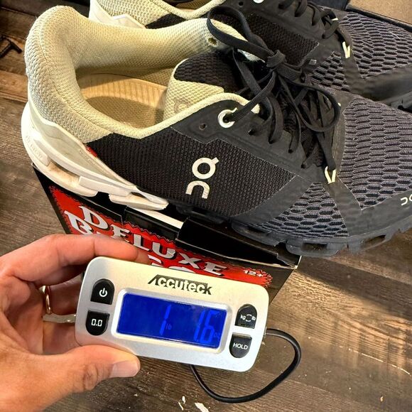 On Cloudflyer 21.99627 Shoes Women's 7.5 Black White Athletic Running Sneakers - Picture 10 of 10